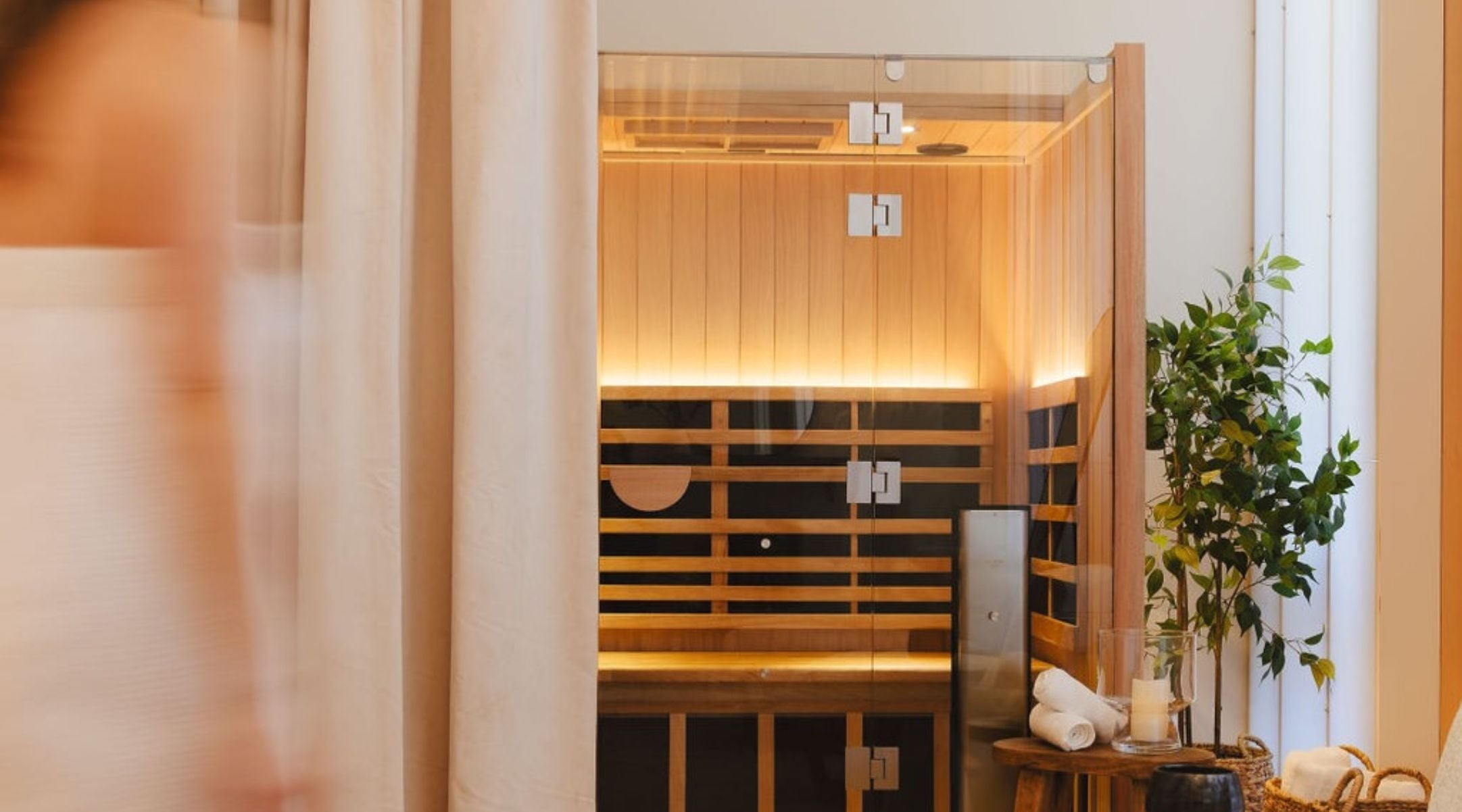 The 5 Things That Define the Best Infrared Sauna in the UK