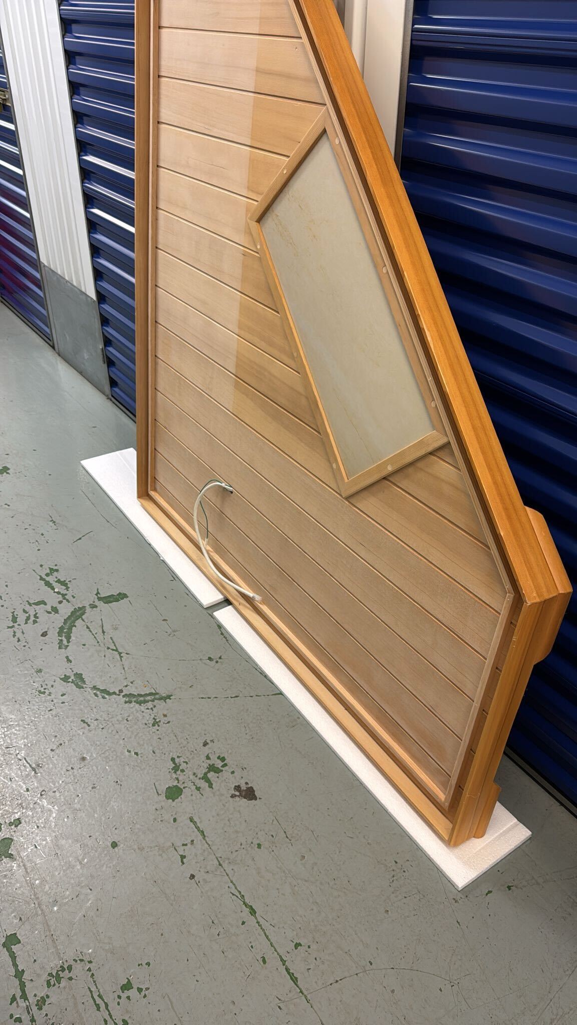 CLEARANCE | Essential Corner Sauna | Damaged