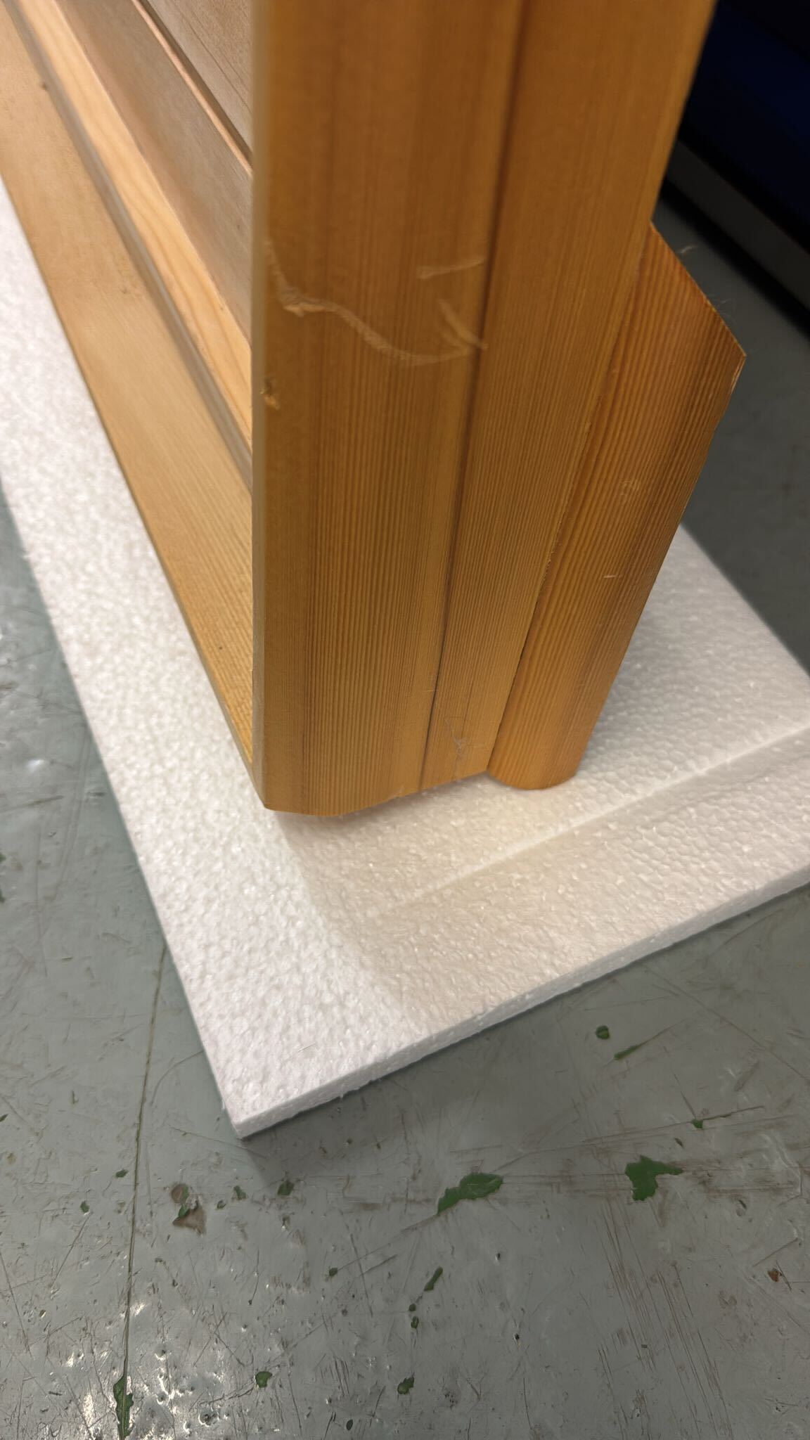 CLEARANCE | Essential Corner Sauna | Damaged